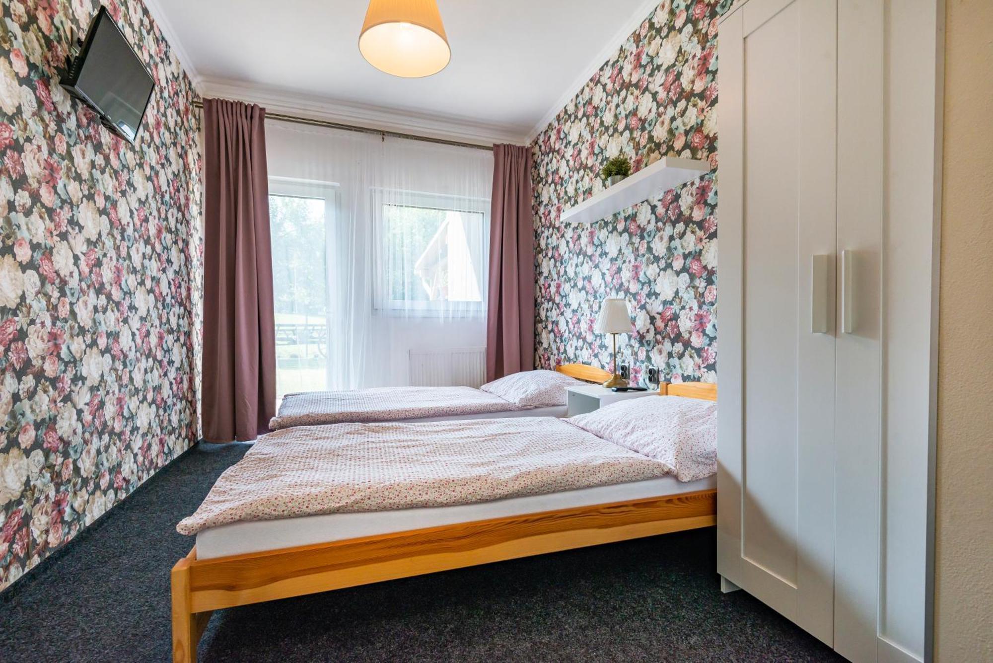 Pension U Jezu Klasterec nad Ohri Luaran gambar